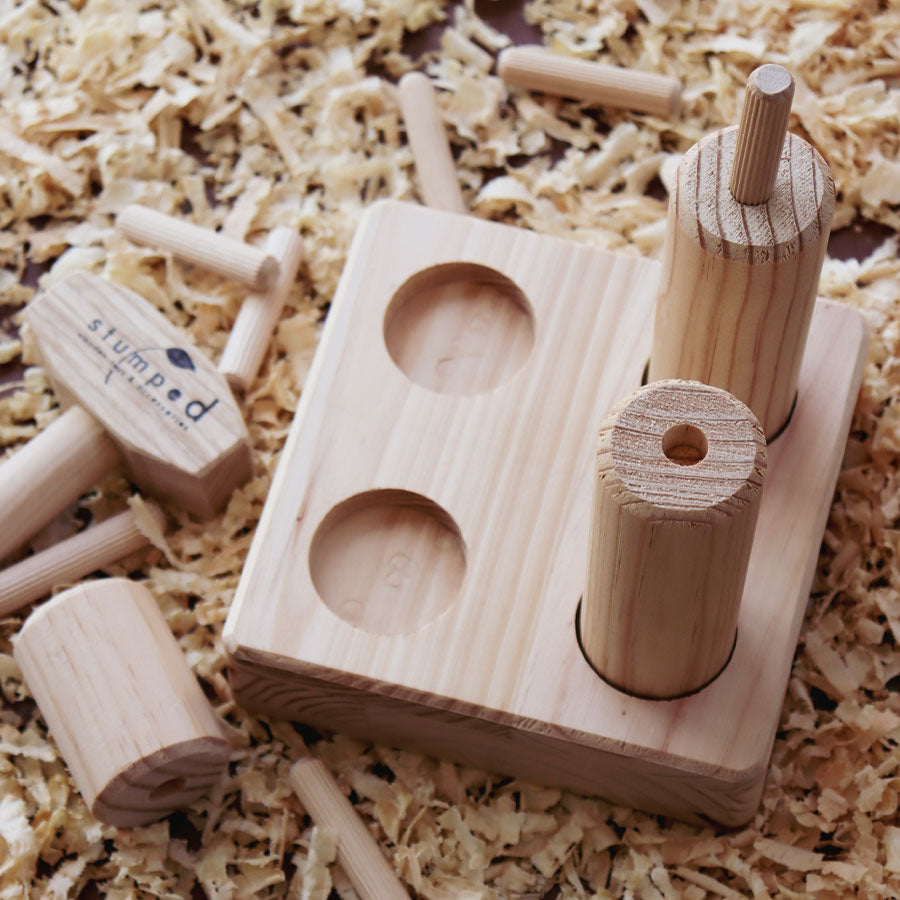 Knock 'n' Roll Building Station